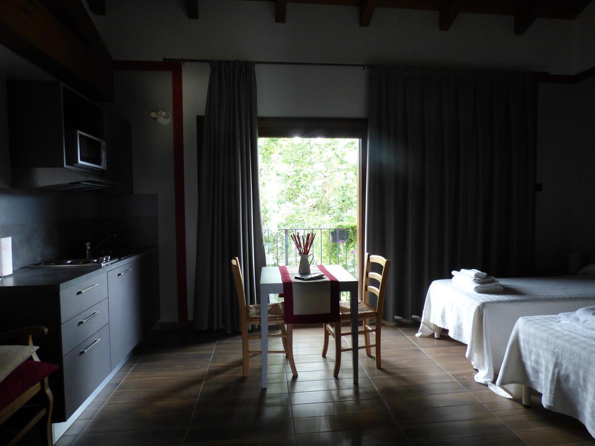 Agriturismo La Sforzata Колленьо Экстерьер фото